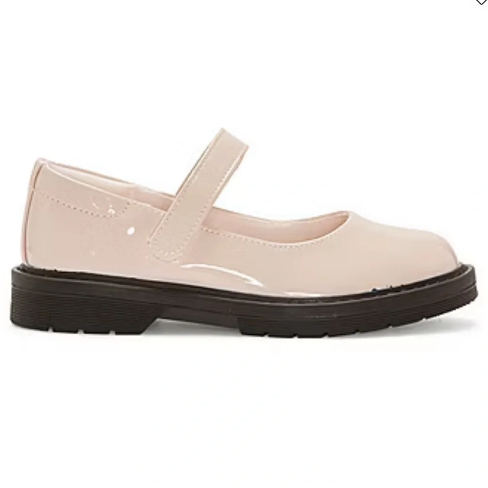 Thereabouts Flutter Girls’ Round Closed Toe Mary Jane Nude Shoes